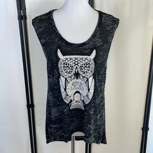 i.ner Owl Appliqué Tee Size Large EUC